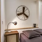 Augustins IV - Charming Studio, Paris Seine Apartament *